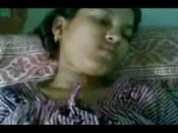 little indian girl hd video sexy xxx ਕੁੜੀ ਆਪਣੇ ਬੁਆਏਫ੍ਰੈਂਡ ਦੇ ਕੁੱਕੜ ਨੂੰ ਪਿਆਰ ਕਰਦੀ ਹੈ