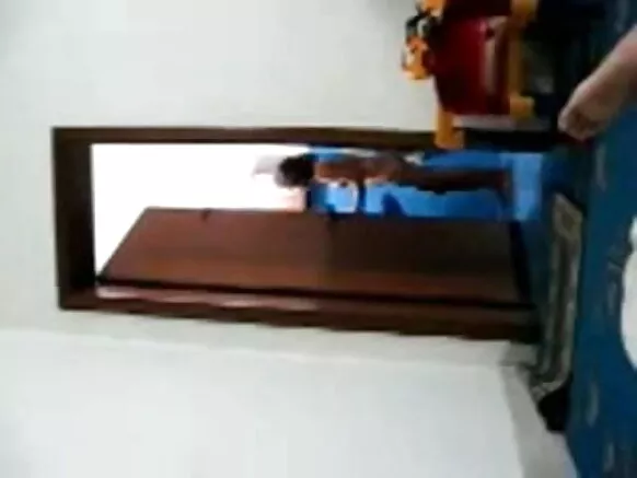 ਬਹੁਤ ਸੋਹਣੀ ਕੁੜੀ ਦੇਸੀ ਨੇ blowjob sexy hd hindi movie - ਘਰੇ ਕਮਾਲ ਕਰਤੀ