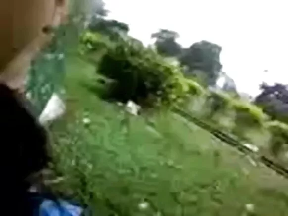 ਦੇਸੀ ਦੇਸੀ boobs drooling ਚੁੰਮਣ ਅਤੇ ਸੈਕਸੀ ਨੀਲੇ boobs ਮੂਵੀ ਦਰਸ਼ਕ ਦਾ ਪਰਦਾਫਾਸ਼