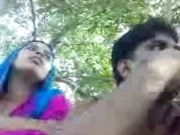 ਦੇਸੀ ਆਂਟੀ hindi sexy hindi movie sexy die ਦੇਸੀ ਆਂਟੀ ਪਾਰਕ ਵਿੱਚ ਹੱਥਰਸੀ ਕਰਦੀ