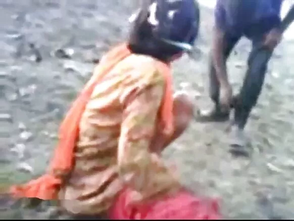 Sexy ਭਾਰਤੀ ਪ੍ਰੇਮਿਕਾ ਬਾਹਰੀ ਉਸ ਦੇ ਬੁਆਏ ਦੁਆਰਾ ਹਾਰਡ fucked