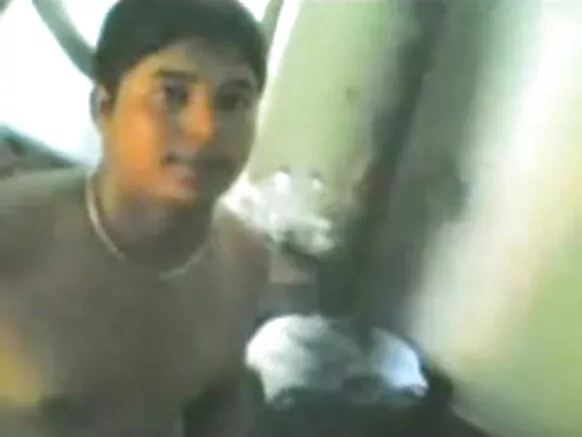 ਵੱਡੇ tits ਦੇ Putto milf ਬਹੁਤ ਹੀ ਸੈਕਸੀ ਵਿੱਚ ਤਿੱਕੜੀ ਹੈ