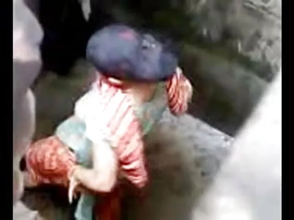 Cute Girls Nice Tits Bathing Nice Tits Outdoor Sex Movie Caught by a Neighbour
