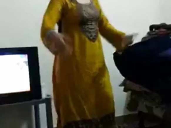 ਪਾਕਿਸਤਾਨੀ ਪੁਟਾ ਪੁਟਾ 1 ਹਿੰਦੀ ਸੈਕਸੀ ਫਿਲਮ ਚਿੱਤਰ