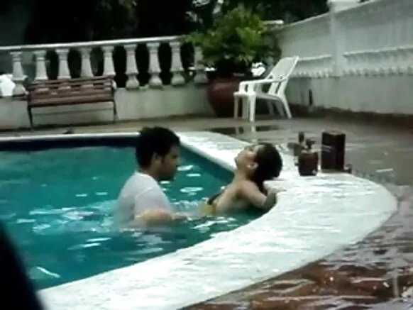 Hot english sexy full hd movie ਪੂਲ ਵਿੱਚ ਸੈਕਸ.