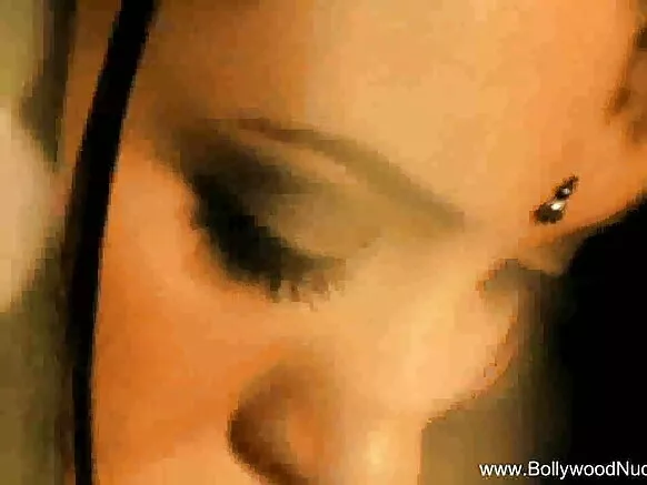 Beautiful sexy naked hindi full video ਔਰਤ ਦਾ ਖੁਲਾਸਾ ਹੋਇਆ ਸੁੰਦਰ ਨੰਗੀ