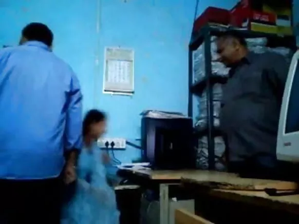sexy movie office ਮੈਨੂੰ ਸੈਕਸੀ ਆਫਿਸ ਕੁੜੀ ਚਾਹੀਦੀ ਹੈ